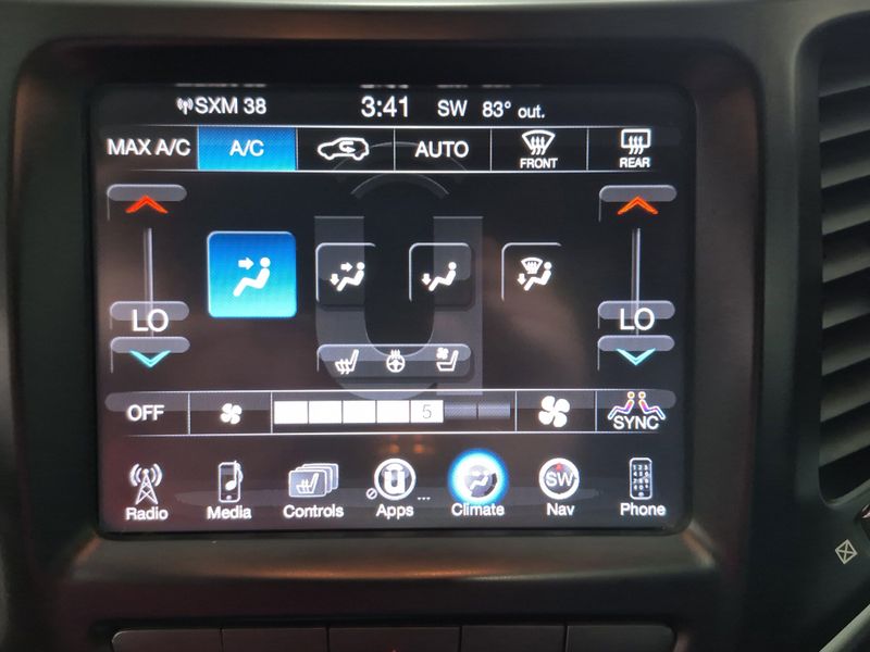 2014 Jeep Cherokee LimitedImage 36