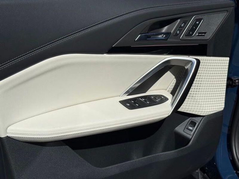 New 2026 BMW X1 xDrive28iImage 15