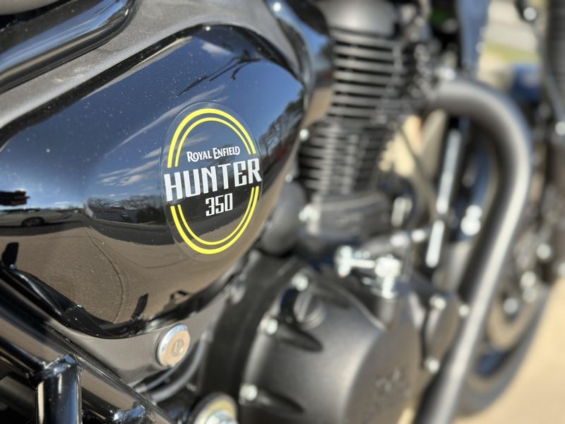 2024 Royal Enfield Hunter 350Image 2