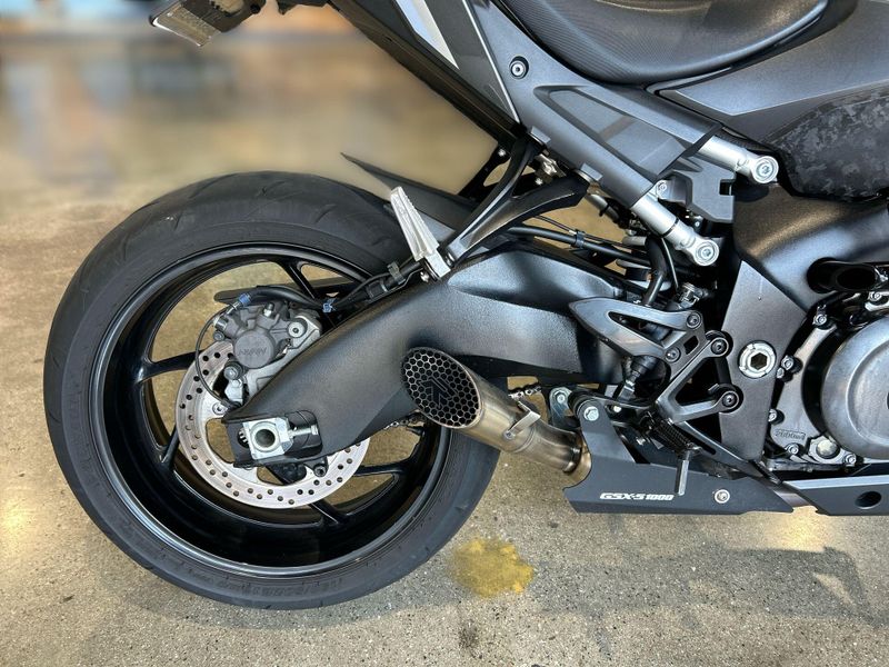 Used 2022 Suzuki GSX-S 1000 Image 23