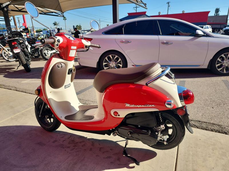 New 2026 Honda Metropolitan Image 14
