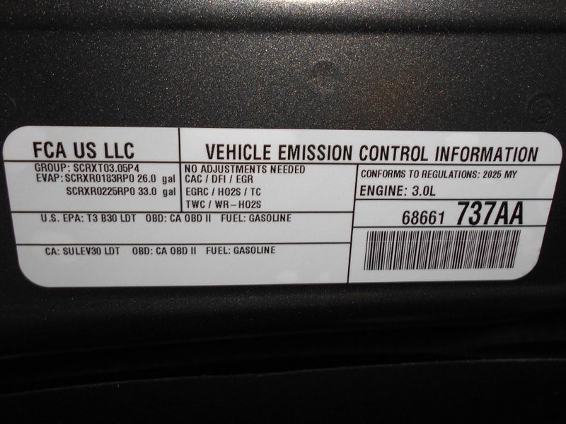 2025 RAM 1500 Big Horn Crew Cab 4x4 5