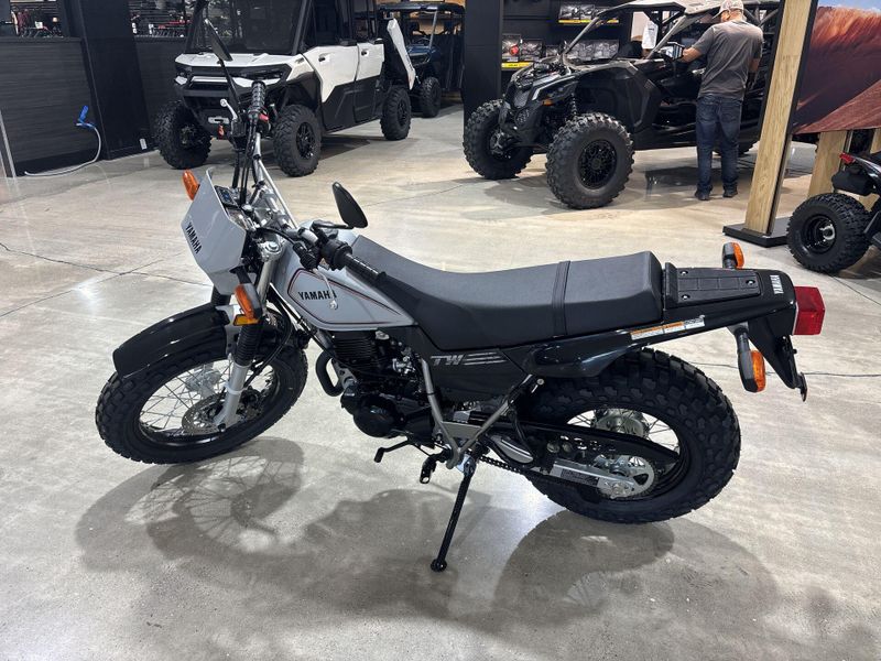 New 2027 Yamaha TW200 Image 13