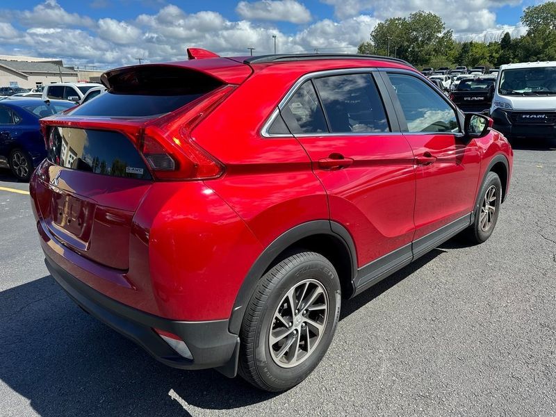 2020 Mitsubishi Eclipse Cross ESImage 11