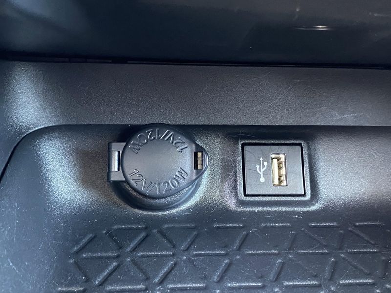 2023 Toyota RAV4 XLEImage 24