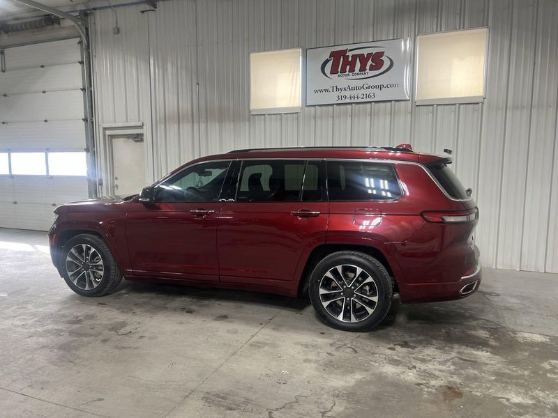 2021 Jeep Grand Cherokee L OverlandImage 26