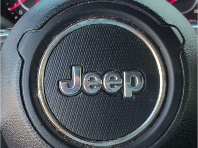 Used 2022 Jeep Gladiator RubiconImage 27