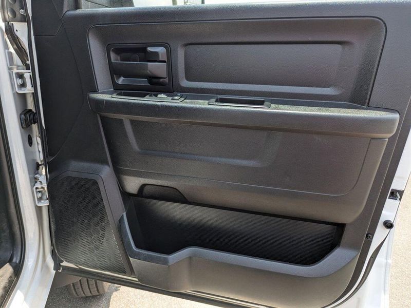 2018 RAM 4500 Chassis Tradesman in a Bright White Clear Coat exterior color and Diesel Gray/Blackinterior. Johnson Dodge 601-693-6343 pixelmotiondemo.com 