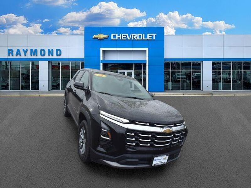 Used 2026 Chevrolet Equinox LTImage 10