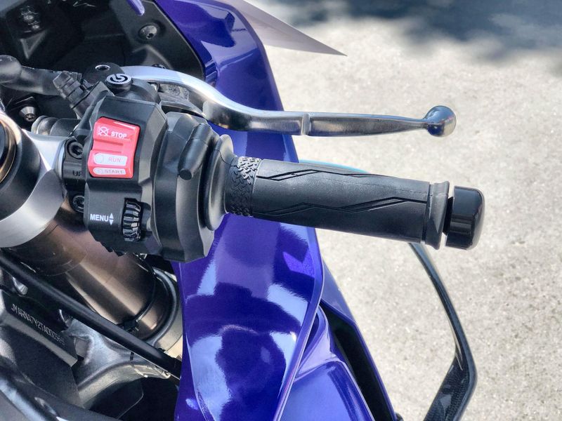 New 2026 Yamaha YZF-R1 Image 24
