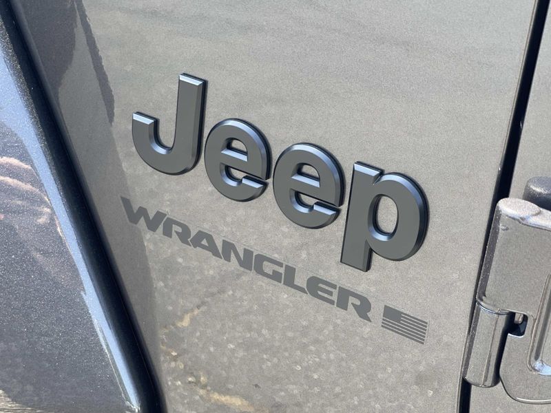 New 2026 Jeep Wrangler 4-door Rubicon X