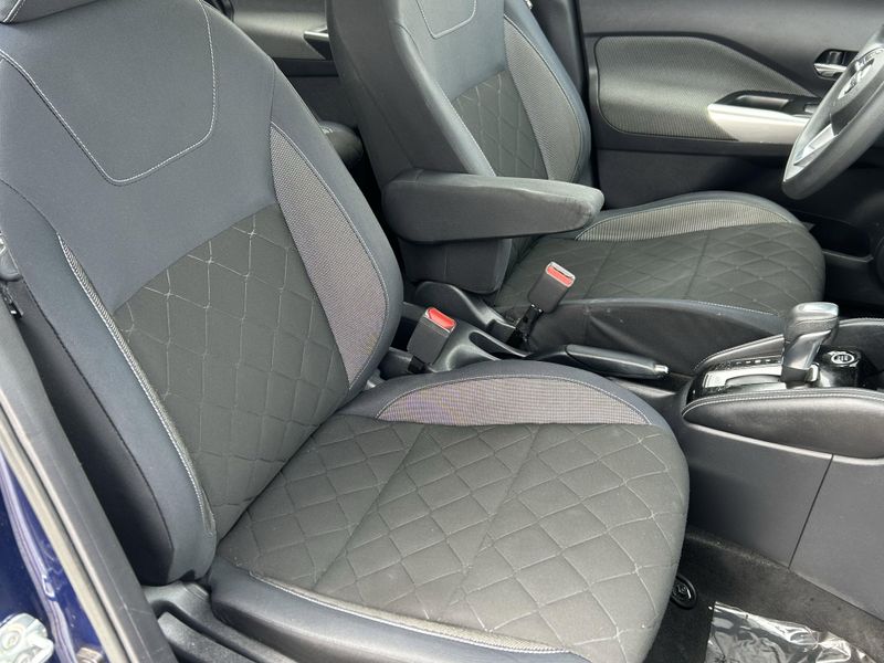 2018 Nissan Kicks SVImage 12