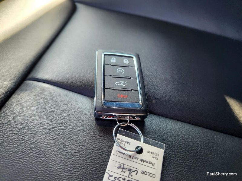 New 2026 Jeep Grand Cherokee L Limited 4x4