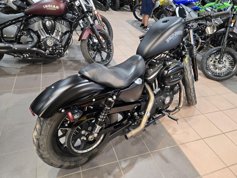 Used 2014 HARLEY Sportster Iron 883 Image 3