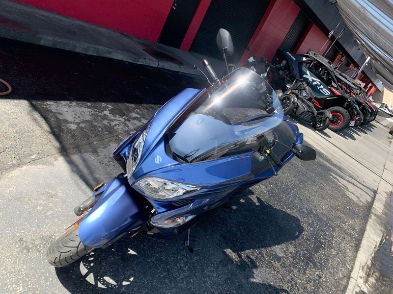 New 2026 Suzuki BURGMAN 400 Image 11