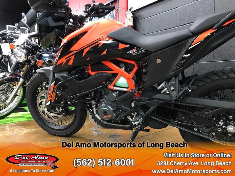 2024 KTM 390 ADVENTURE Image 4