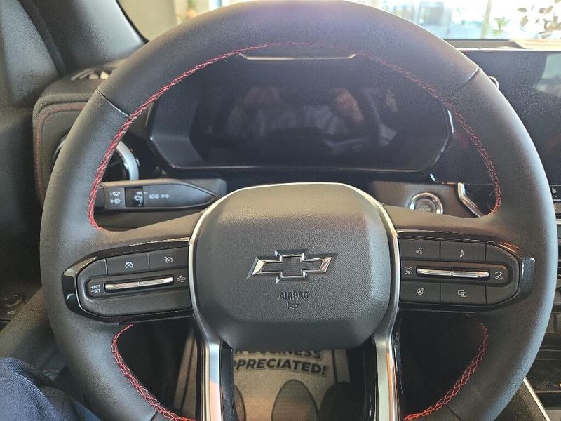 2026 Chevrolet Colorado Z71 photo 12