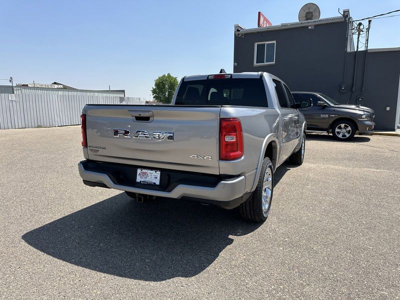 2025 RAM 1500 Big Horn Crew Cab 4x4 5