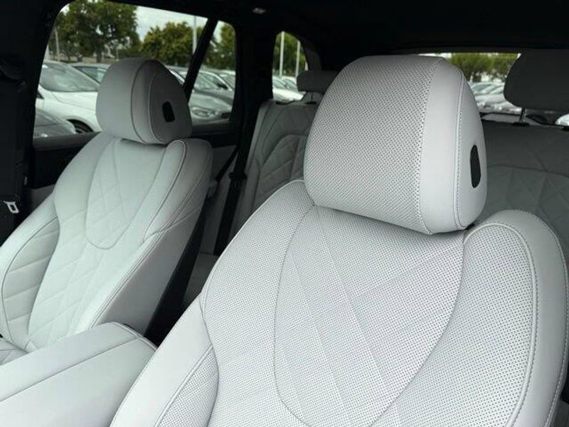 Used 2026 BMW X5 sDrive40iImage 22