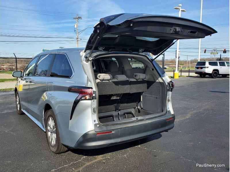 Used 2024 Toyota Sienna LE