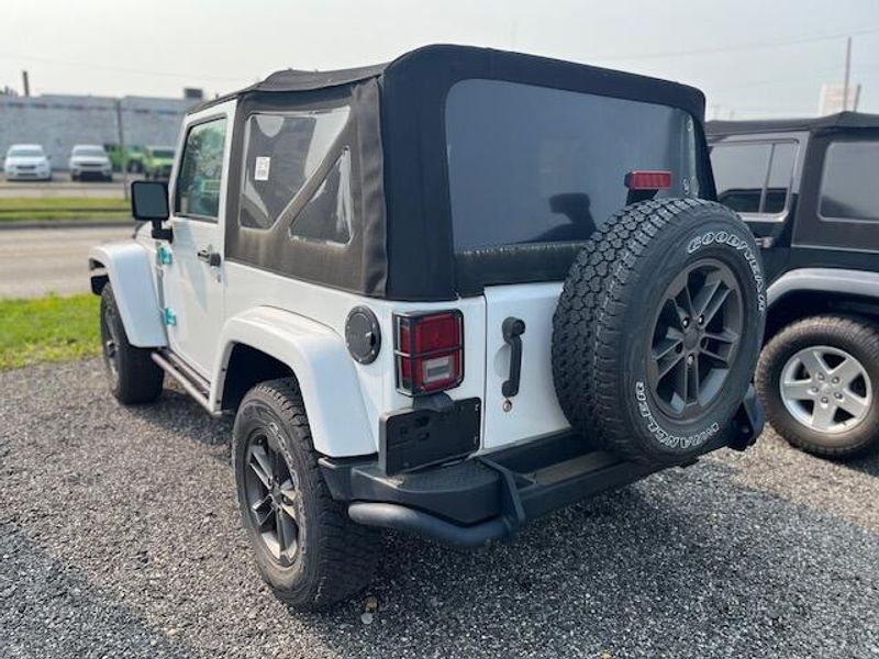 2018 Jeep Wrangler JK Image 8