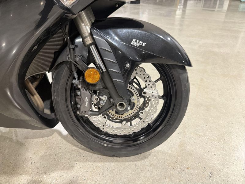 Used 2016 Kawasaki CONCOURS 14 ABS Image 19