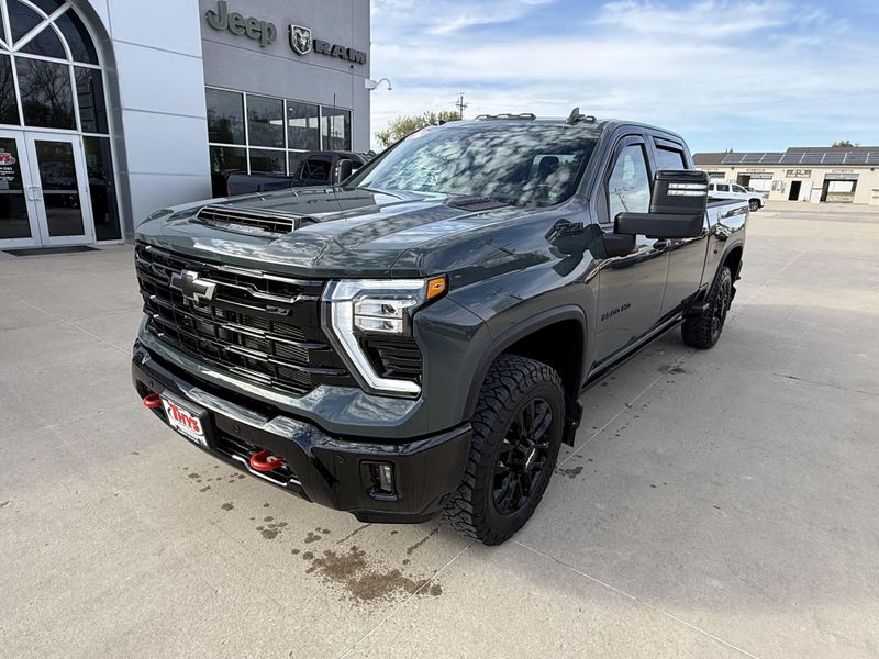 Used 2026 Chevrolet Silverado 2500 HD LTZImage 31