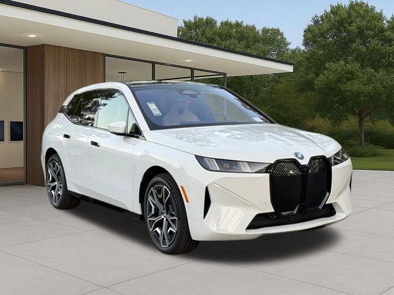 New 2026 BMW iX xDrive45Image 6
