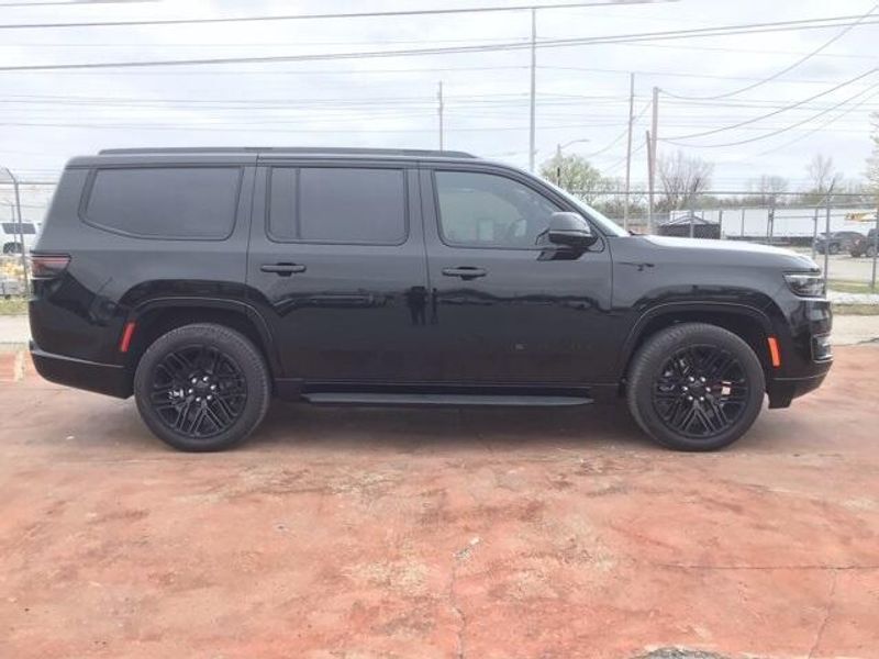 2023 Jeep Wagoneer Series IIImage 6