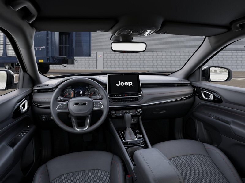 New 2026 Jeep Compass Trailhawk 4x4Image 8