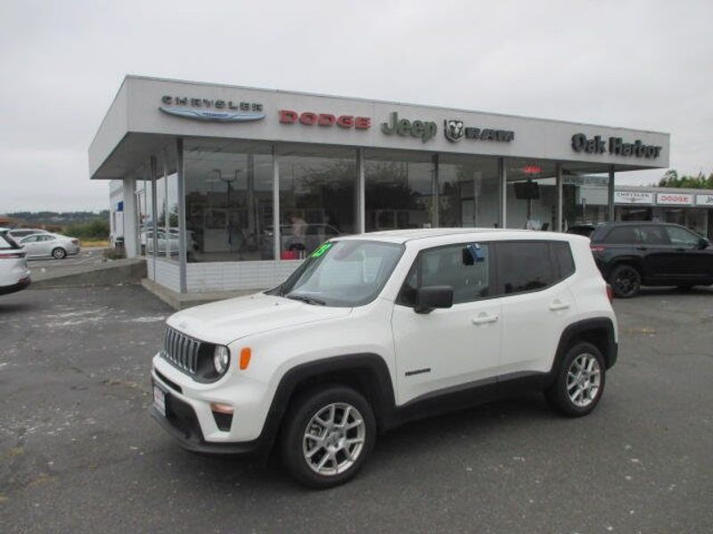 Used 2023 Jeep Renegade LatitudeImage 29