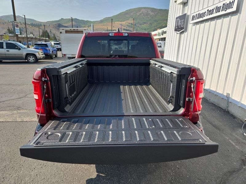 2026 Ram 1500 Laramie photo 3