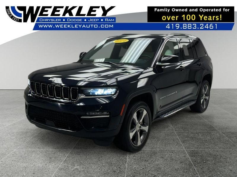 Midnight Sky Grand Cherokee Limited at Weekley CDJR Butler OH