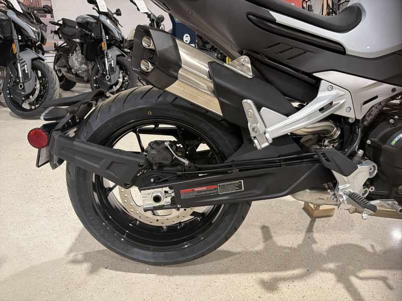 New 2026 CFMOTO 800NK Image 22