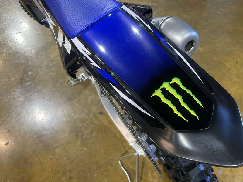 New 2027 Yamaha YZ450F MONSTER EDITION Image 14