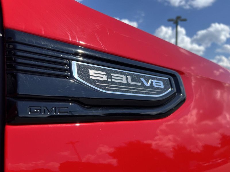 2025 Gmc Sierra 1500 Elevation photo 3