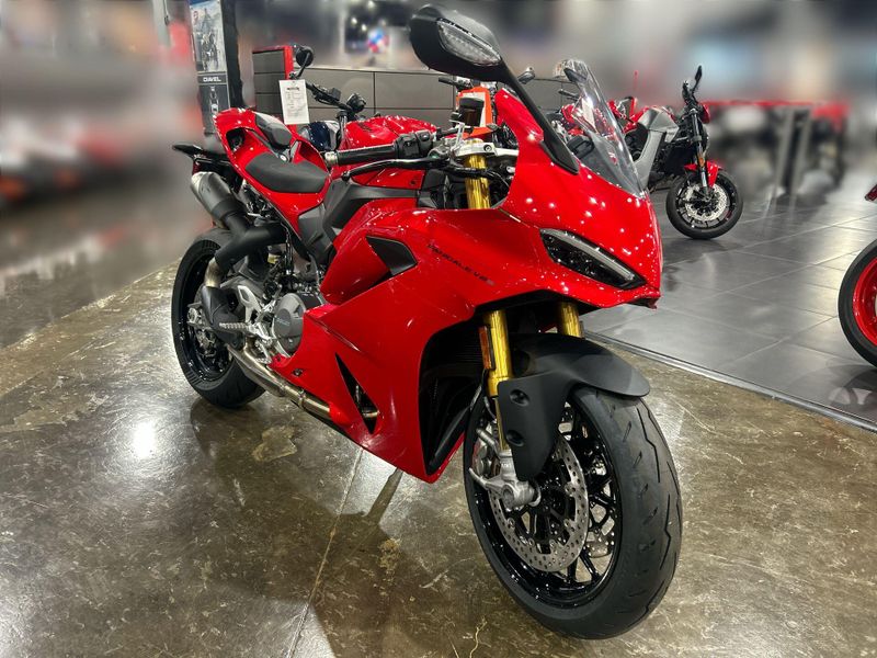 New 2026 Ducati PANIGALE V2 S 896 Image 10