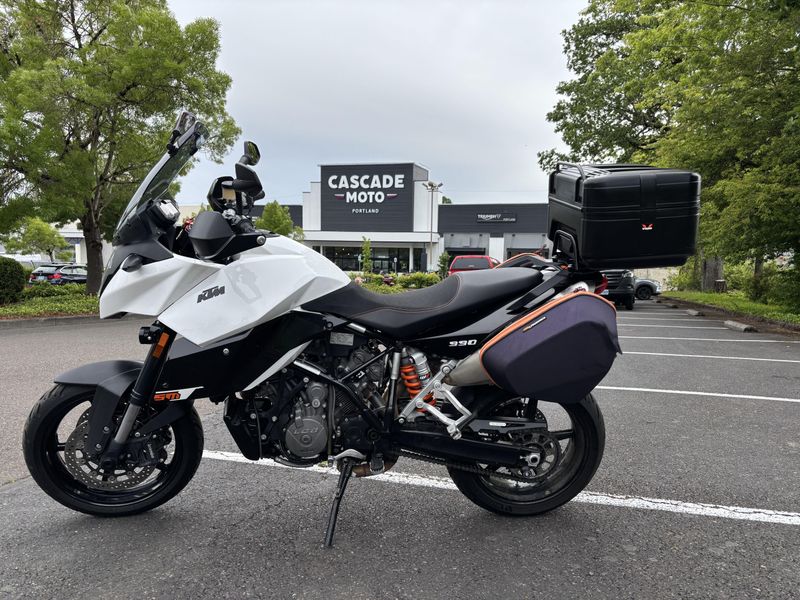 2012 KTM 990 Supermoto T 