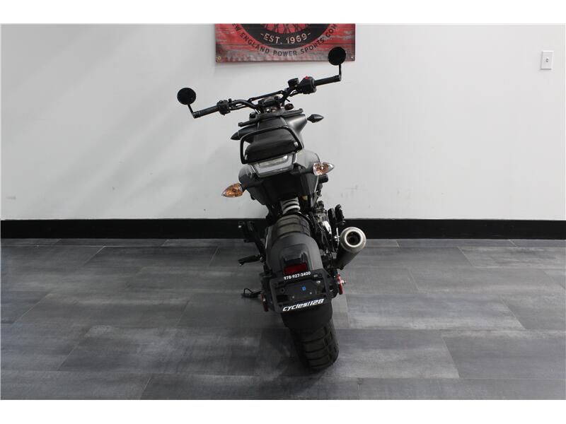 2021 HUSQVARNA Svartpilen 401 Image 3