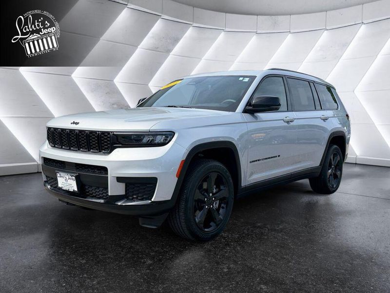Used 2023 Jeep Grand Cherokee L Altitude