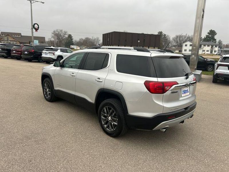 2018 Gmc Acadia SLT photo 4