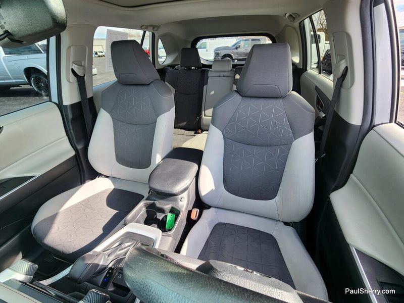 Used 2021 Toyota RAV4 XLE