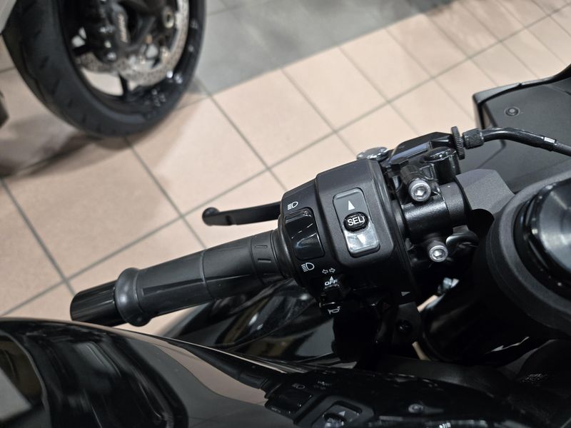NEW 2026 KAWASAKI NINJA ZX6R ABS Image 14
