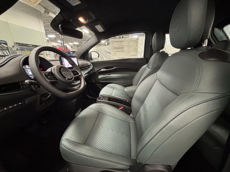 New 2025 Fiat 500e Giorgio Armani Collector