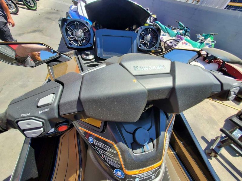 Used 2023 Kawasaki Jet Ski Ultra 160 LX Image 14