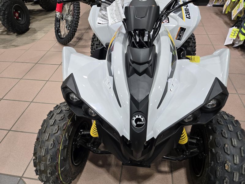 2025 Can-Am RENEGADE 70 EFI CATALYST GRAY AND NEON YELLOWImage 6