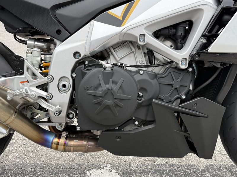 Used 2024 Aprilia TUONO V4 1100 FACTORY 
