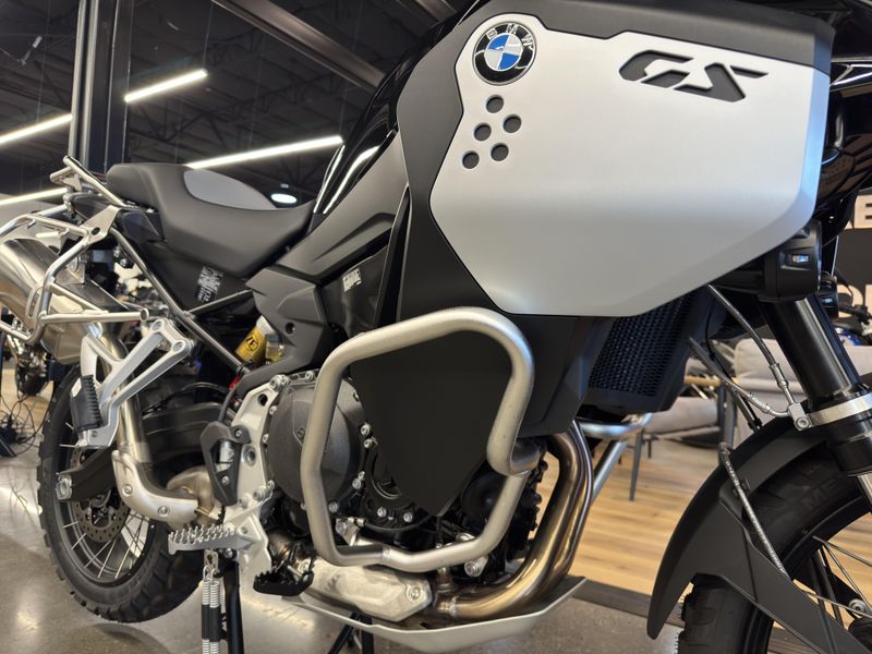 2025 BMW F 900 GS Adventure - BLACK STORM METALLIC
