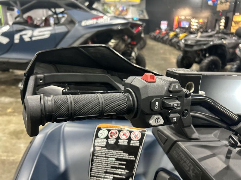 New 2026 Can-Am OUTLANDER MAX LIMITED 1000R Image 21