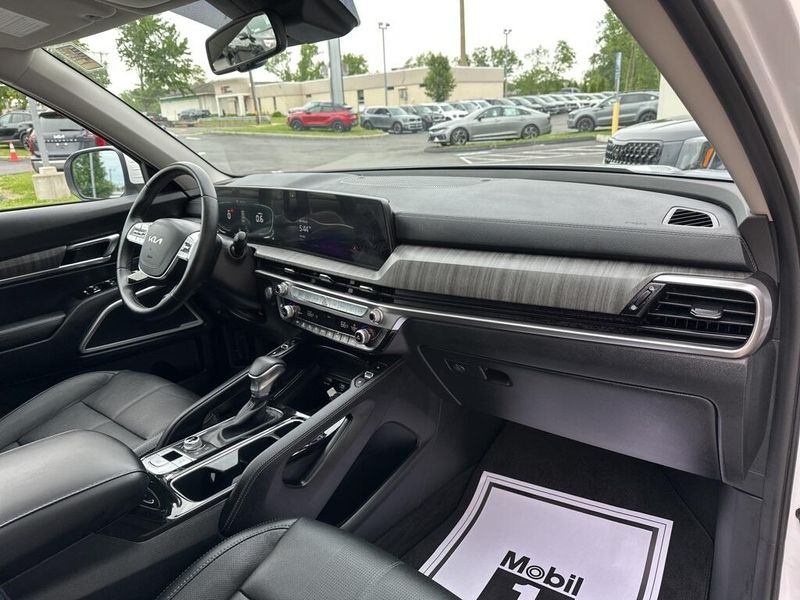 2025 Kia Telluride EXImage 17